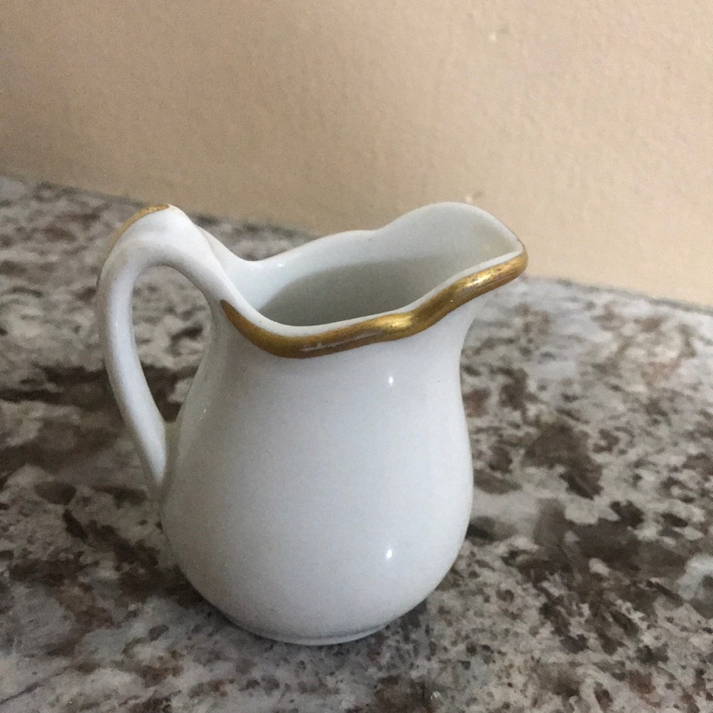 Antique mini pitcher - Picture 5 of 5